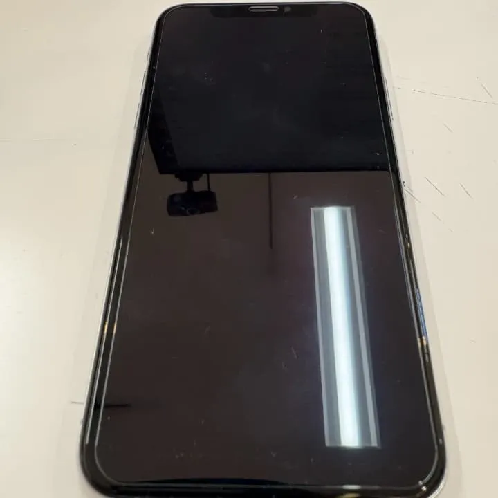 iPhoneXの画面交換