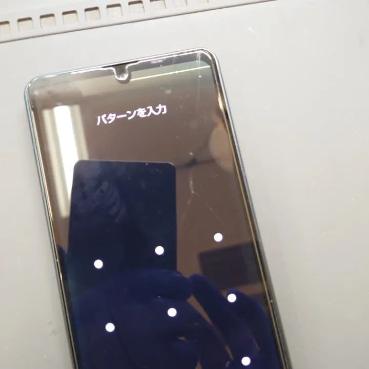 AQUOS スマホの画面修理