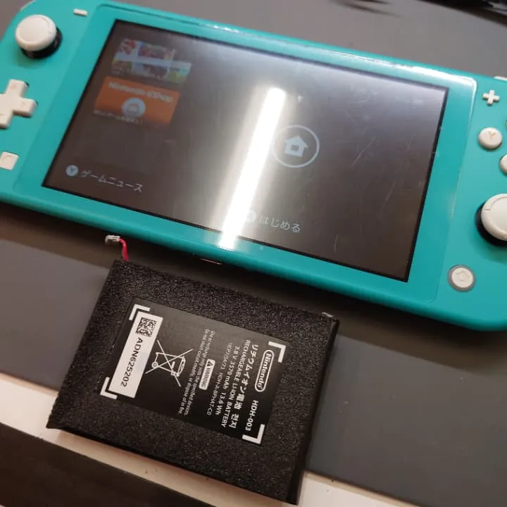 Switch Liteのバッテリー膨張も即日解決