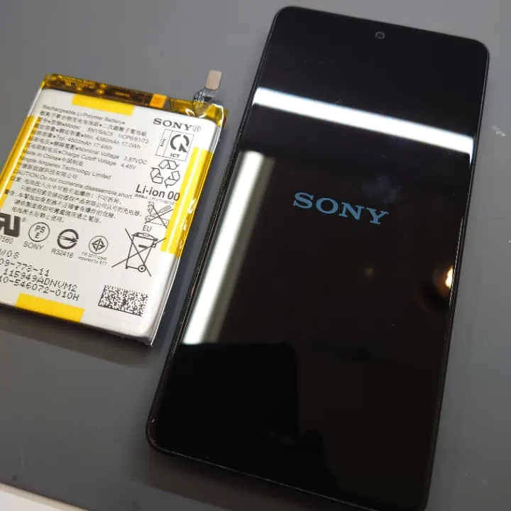 Xperia ACEⅢ バッテリー交換