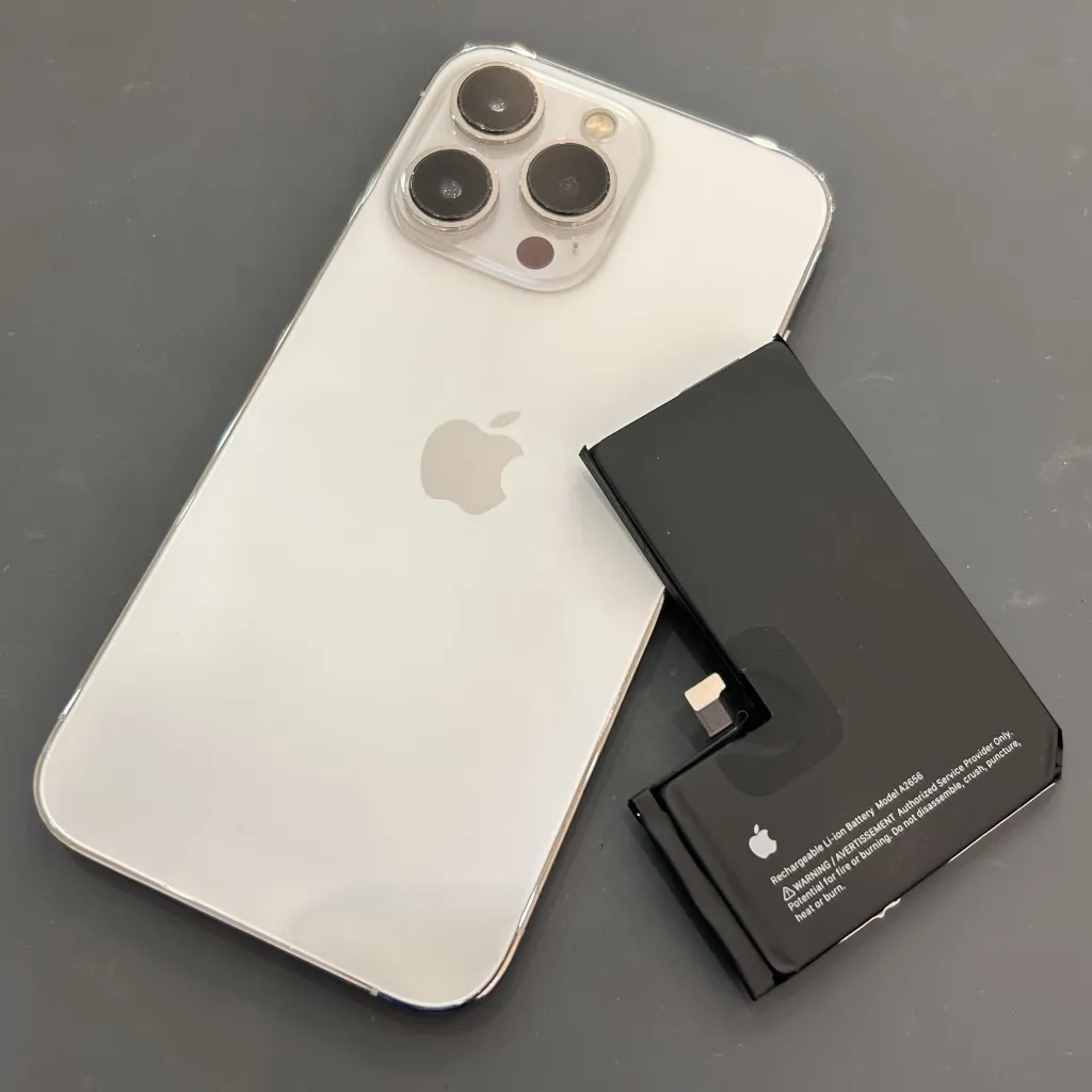 iPhone13Proのバッテリー交換