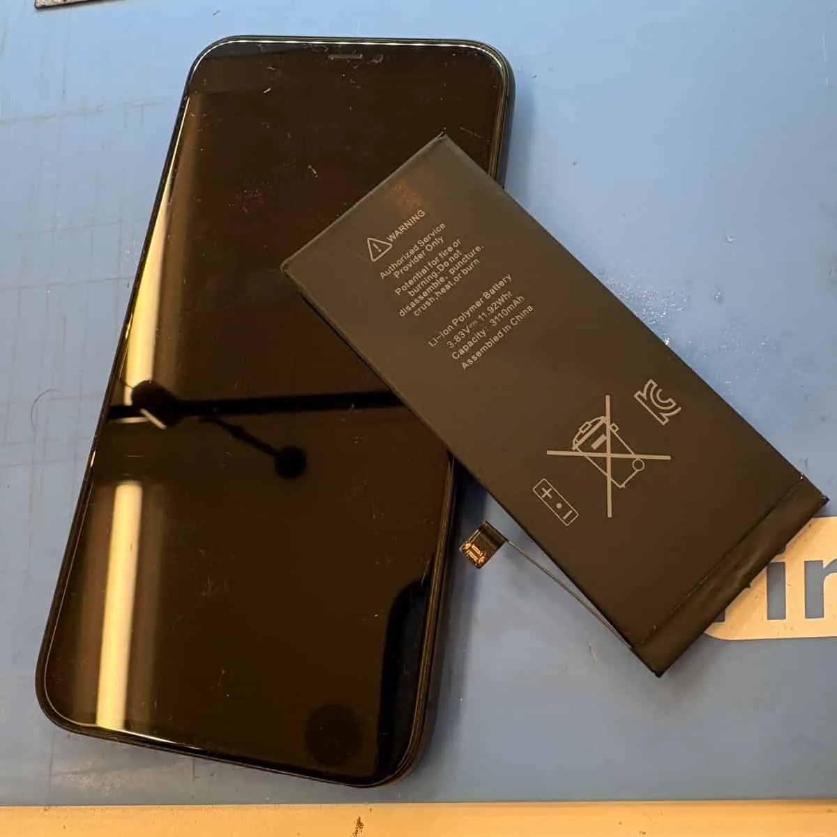 【iPhone11 バッテリー交換 札幌】減り早すぎ問題、即日解決｜スマートクリア イオン札幌藻岩店