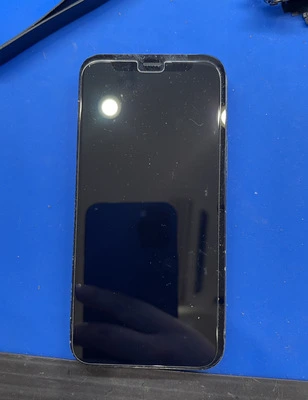 札幌駅でiPhone12miniの画面割れ修理｜スマートクリア札幌駅アピア店 修理前の状態