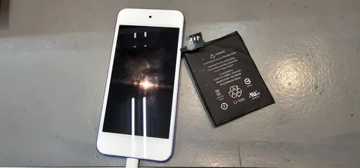 iPodtouchのホームボタンが陥没しかけてる？画面が歪んでいる？原因はバッテリー膨張かも！｜スマートクリア ドン・キホーテ小樽店