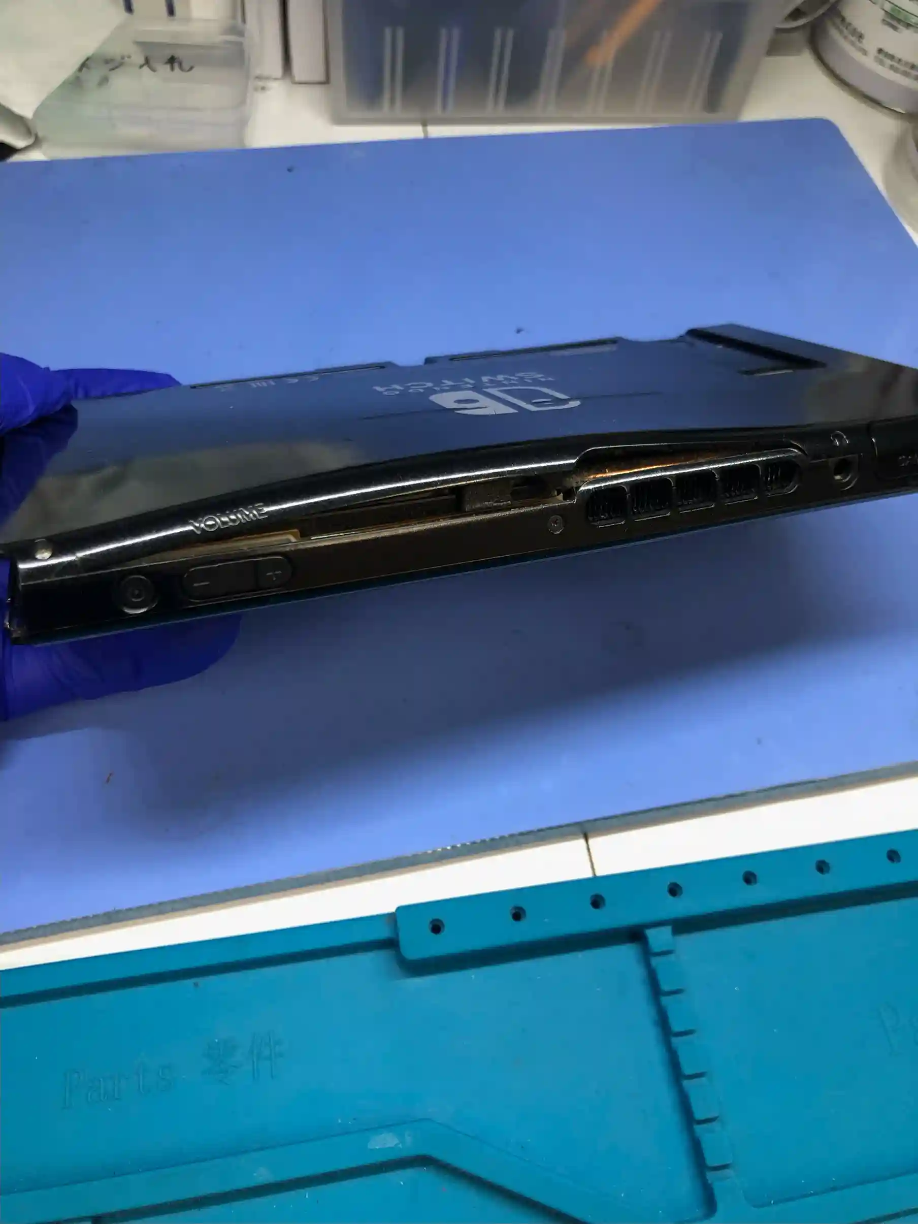 激しく膨張したバッテリー