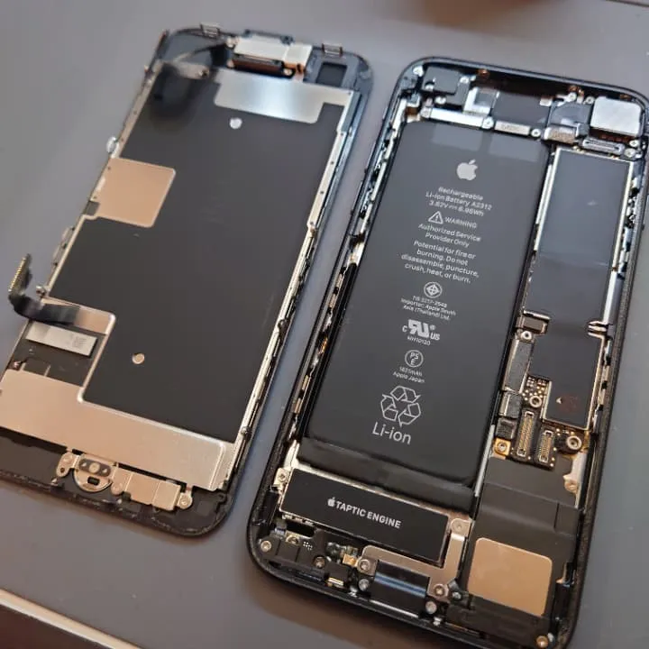 iPhoneSE第2世代のバッテリー交換即日対応