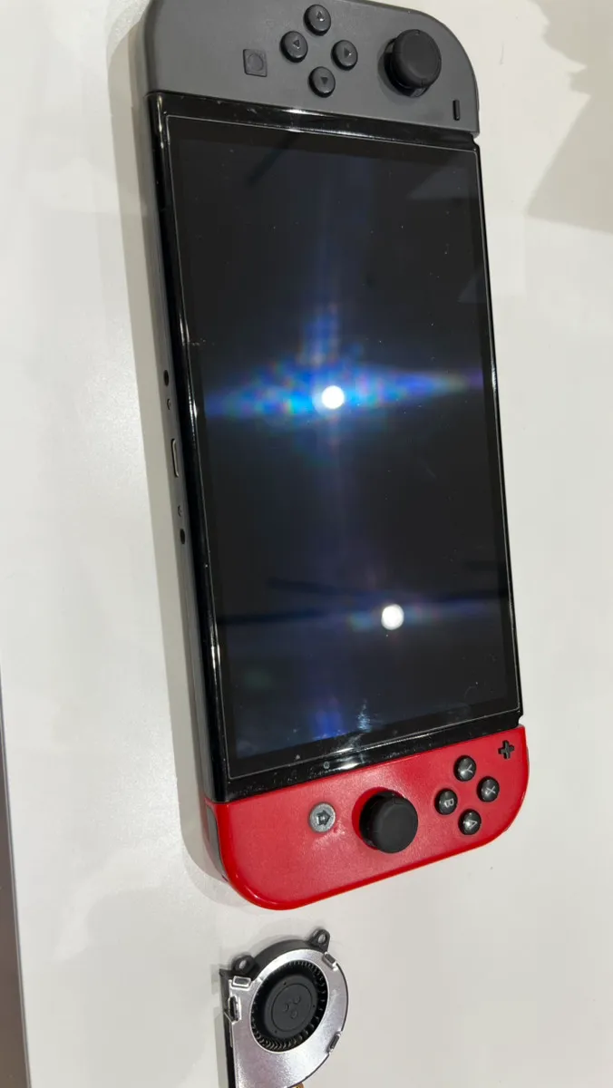 Switch有機ELの冷却ファン交換をスマートクリア イオン札幌桑園店で対応いたしました