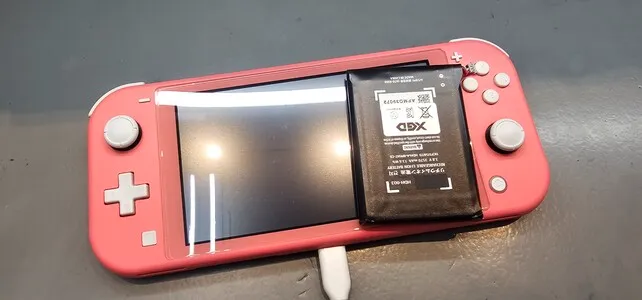 Switch Liteの充電がすぐなくなる！バッテリー交換ならスマートクリア ドン・キホーテ小樽店