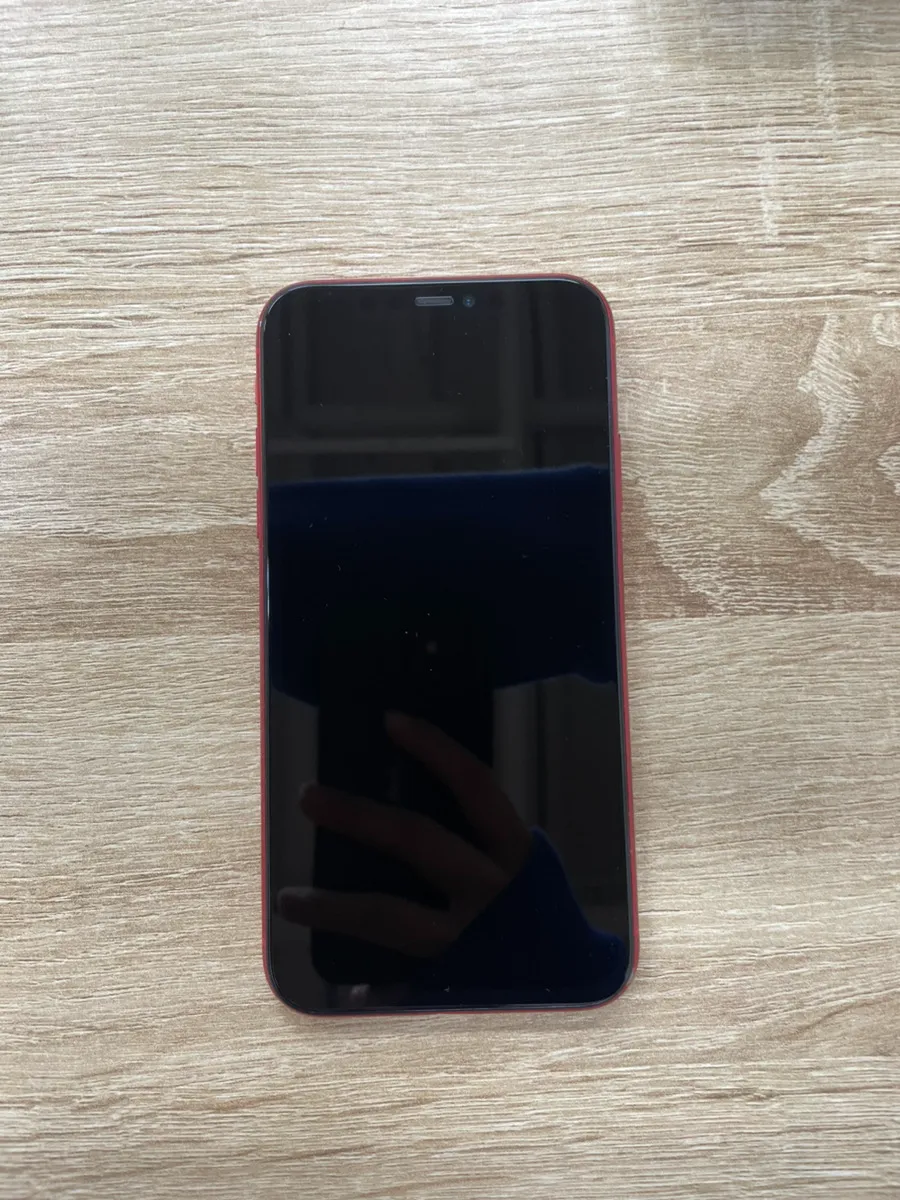 iPhone11 画面割れ修理 即日対応｜札幌市豊平区西岡