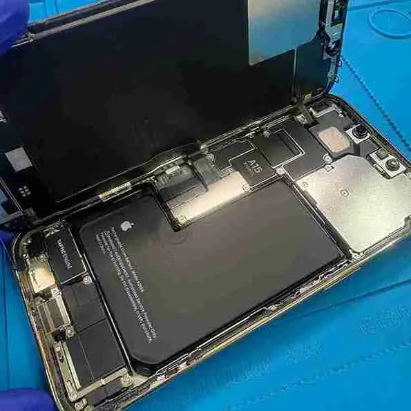 昭島　iPhone修理 充電口 バッテリー交換