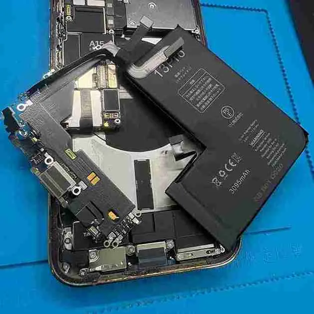 昭島　iPhone修理 充電口 バッテリー交換