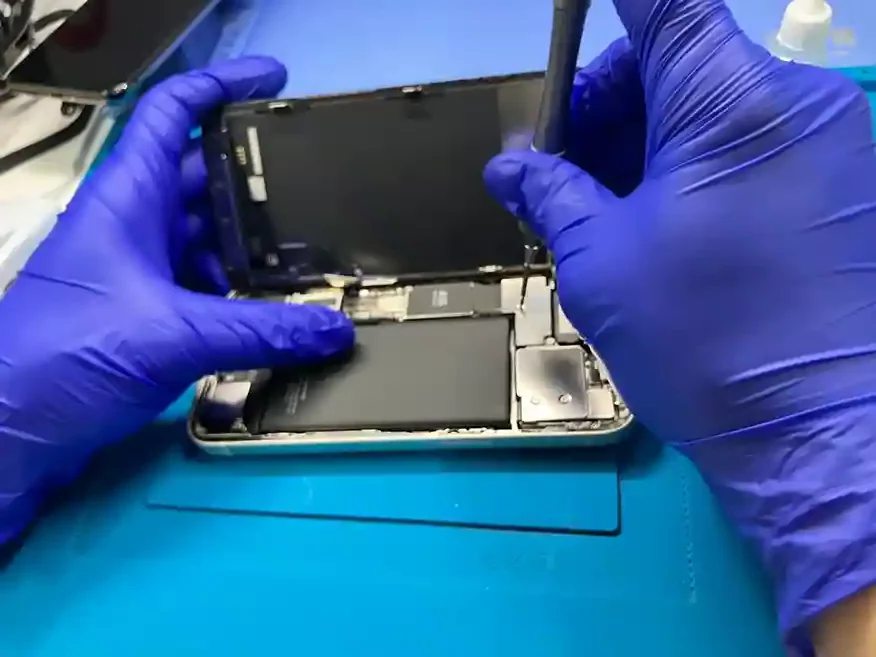 iPhone13バッテリー交換