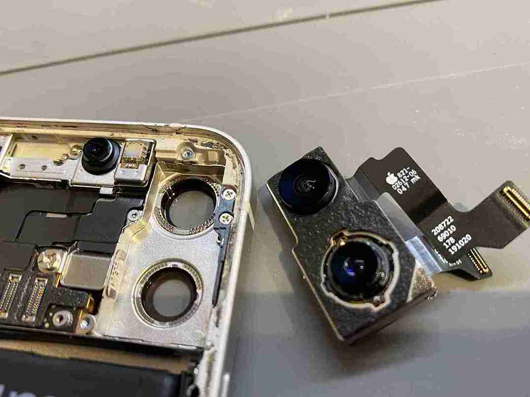 iPhone12mini カメラ修理 大阪 スマートクリア