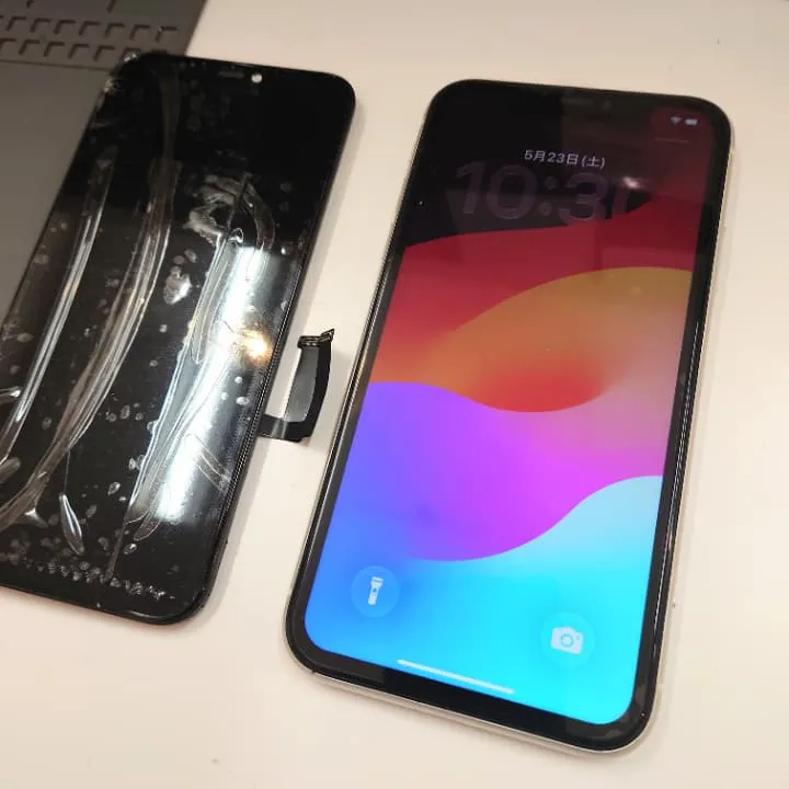 iPhone11画面割れ修理