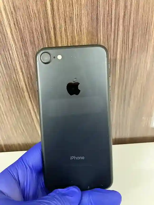 iPhone7のバッテリー交換