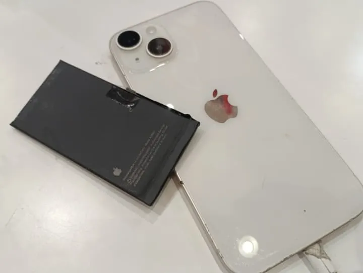 iPhone14バッテリー交換ブログ