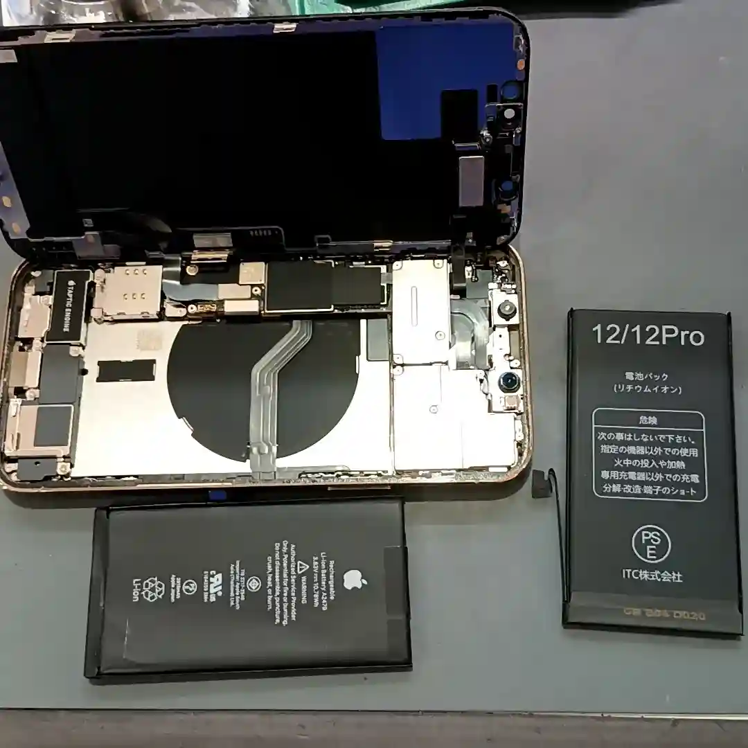 iPhone12のバッテリー交換