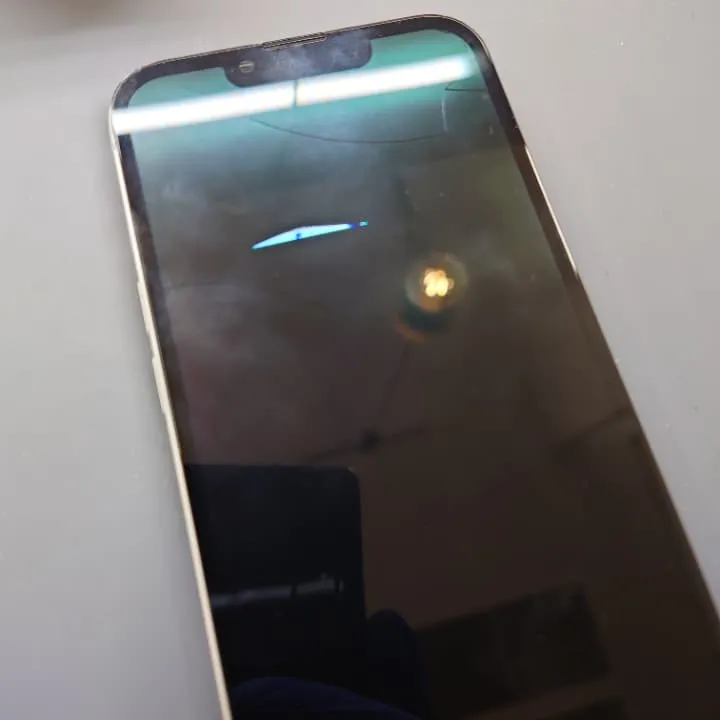 iPhone14画面が映らない時の修理はスマートクリア イオン札幌栄町店へ