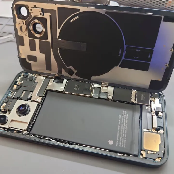 iPhone14バッテリー交換