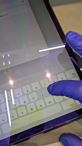 iPadの画面割れでタッチ位置がズレる？ゴーストタッチの原因と修理方法｜スマートクリア ドン・キホーテ小樽店