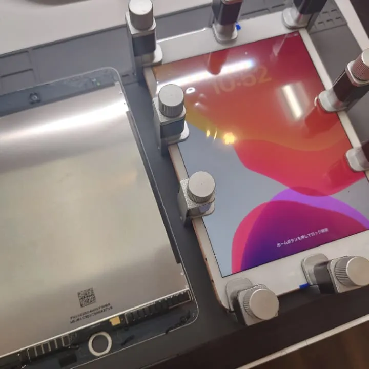 iPad7の液晶故障修理