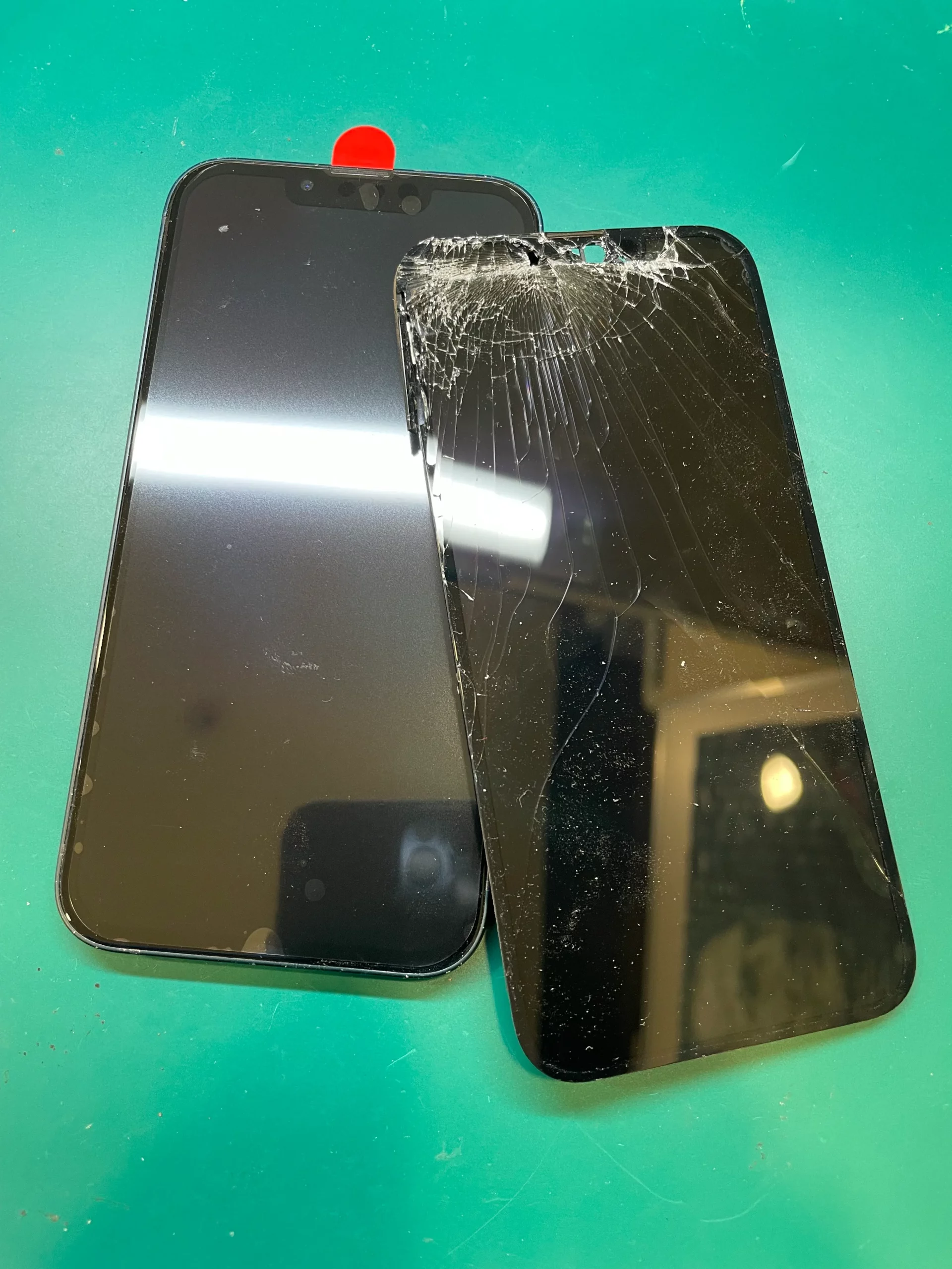 iPhone13 画面交換修理！