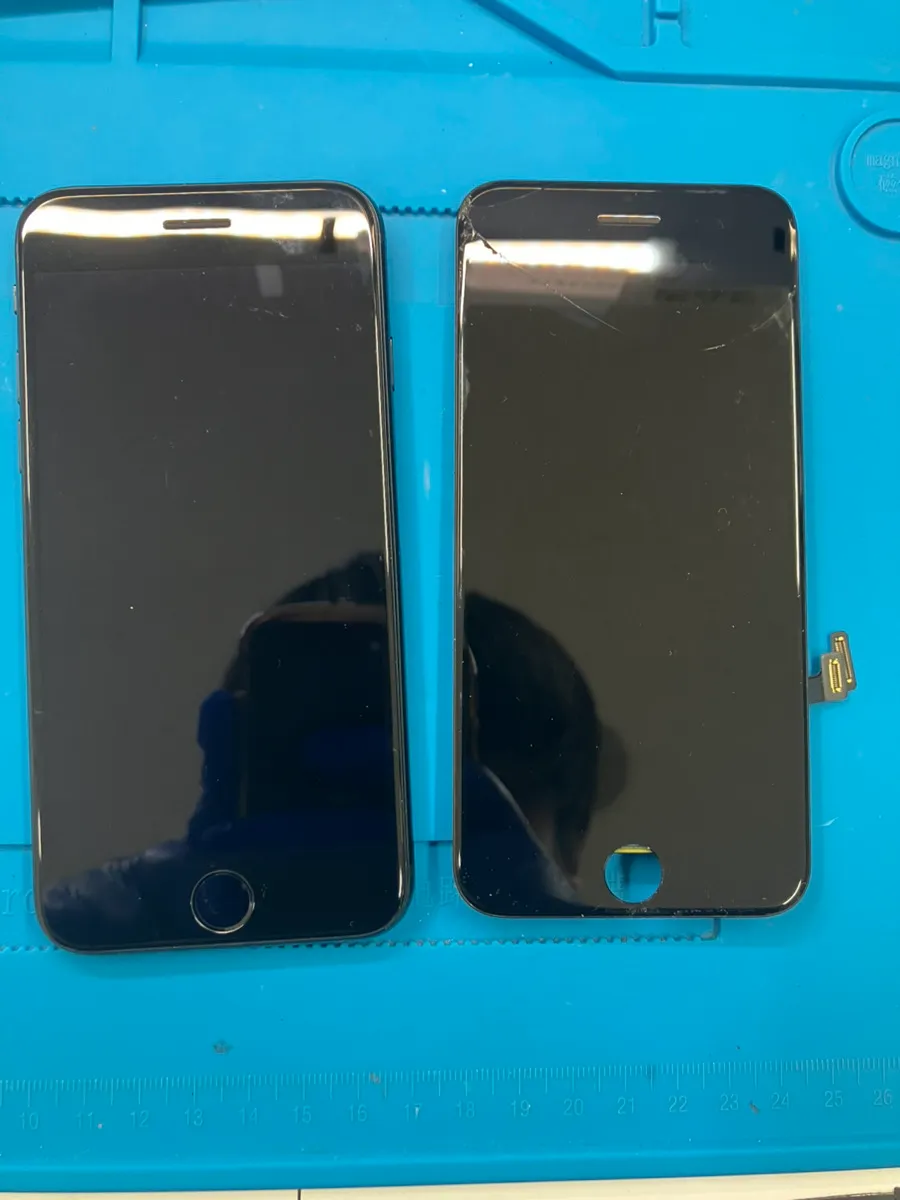 iPhone SE（第3世代）画面交換