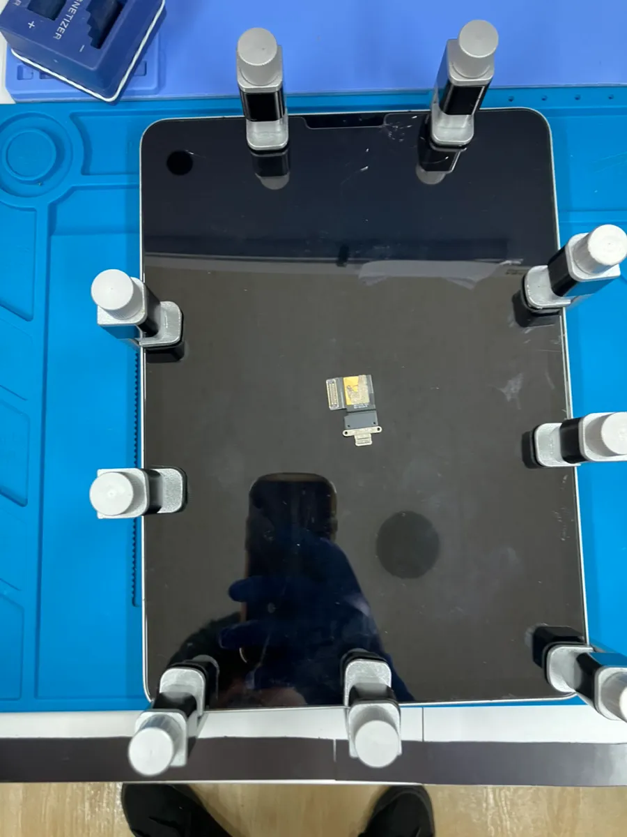 iPad Pro充電口修理