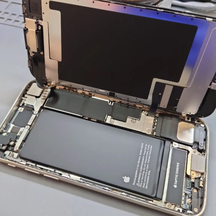 iPhoneSE3バッテリー交換