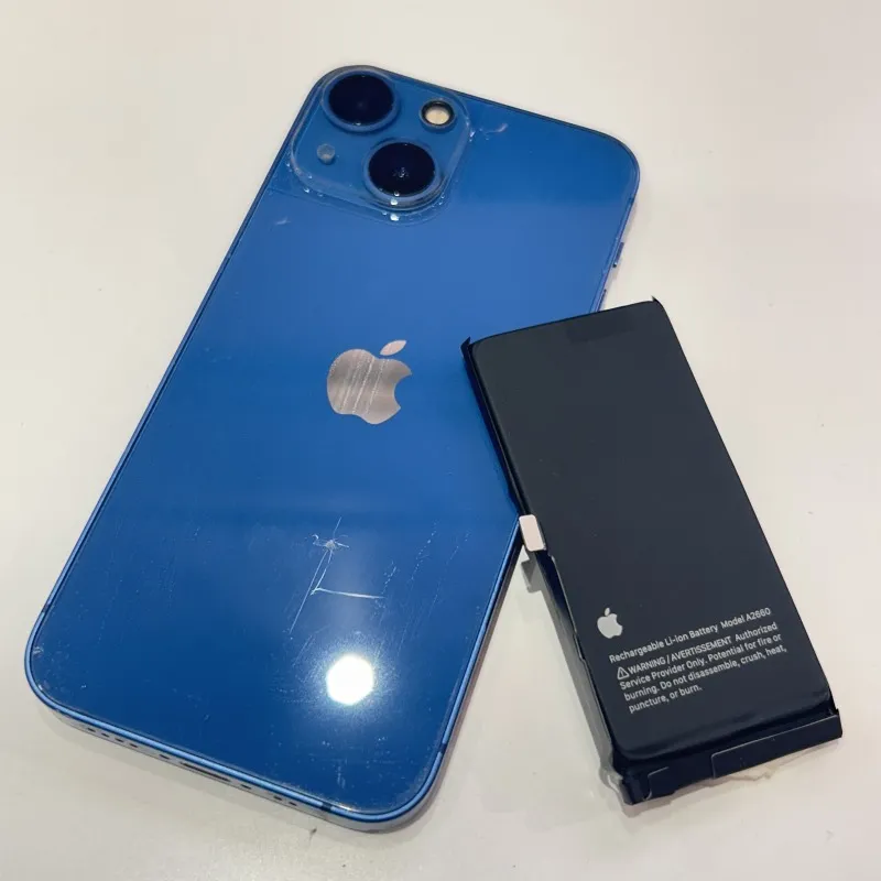 iPhone13miniの各種修理