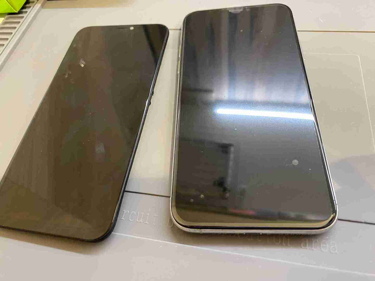 iPhoneXs 画面修理 大阪 スマートクリア