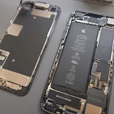 iPhone8バッテリー交換