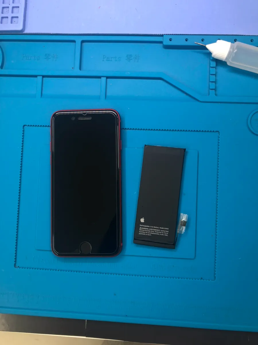 iPhone SE3バッテリー交換