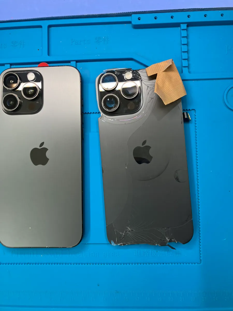 iPhone16ProMax背面交換