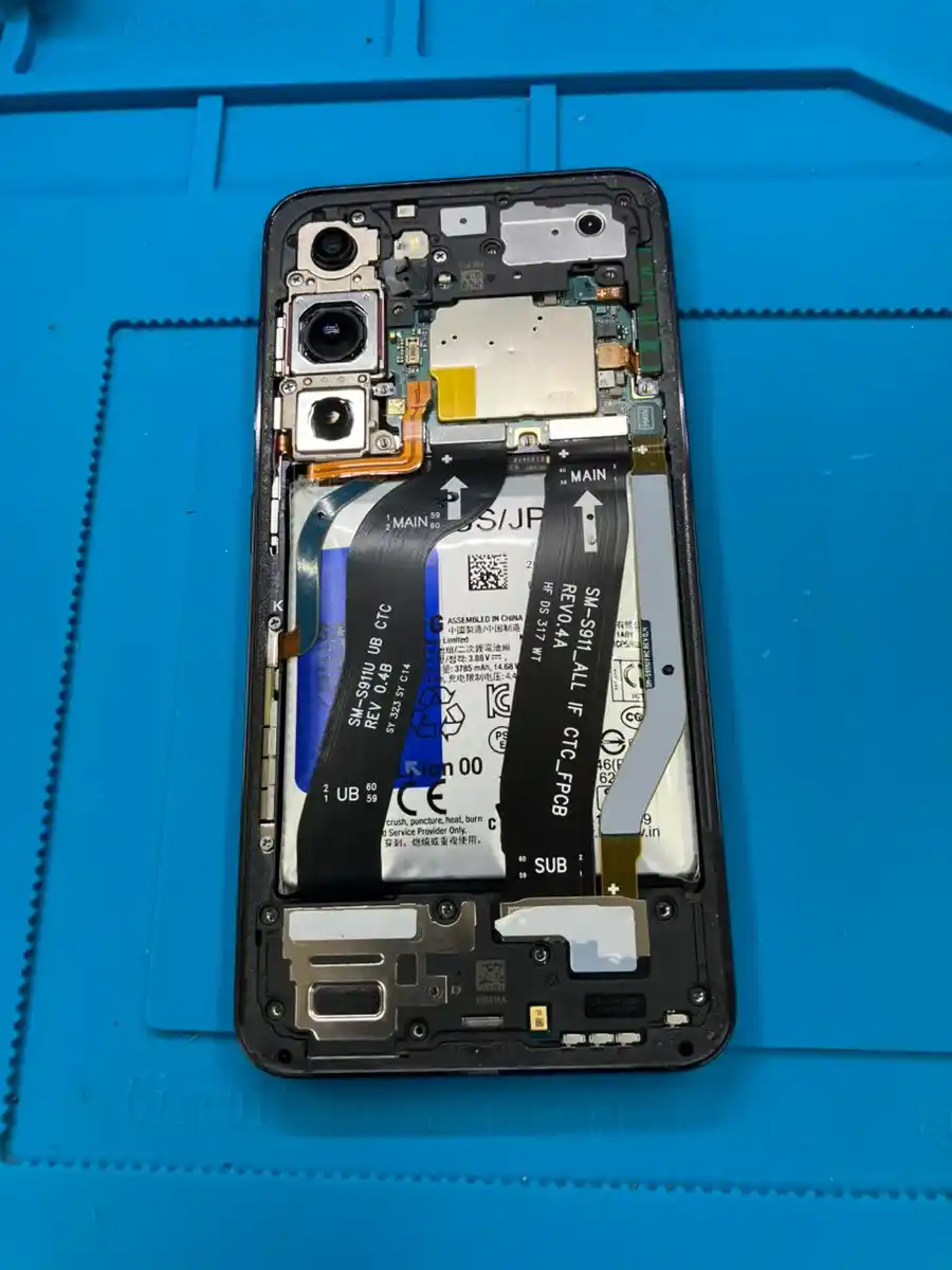【昭島でGalaxy S23バッテリー交換なら即日対応】充電の減りが早い・突然電源が落ちる症状はお任せ｜android修理