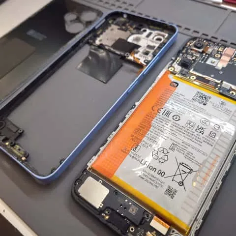 redmi12 5Gのバッテリー交換