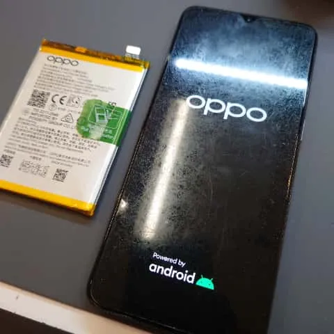 OPPO Reno5Aのバッテリー交換