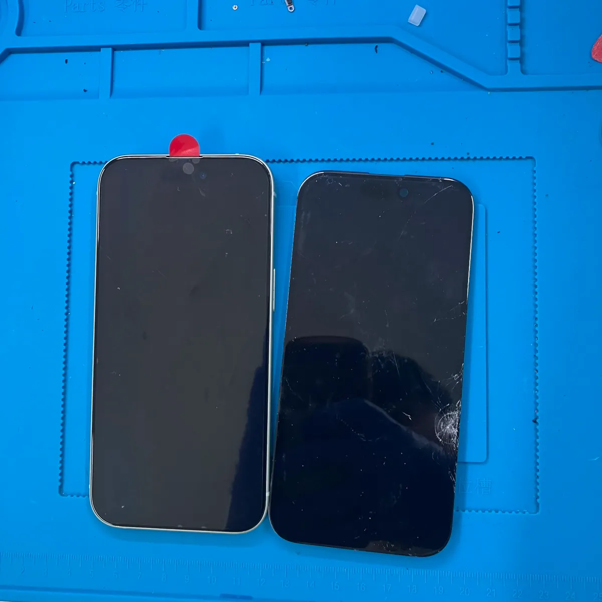 iPhone 15画面交換