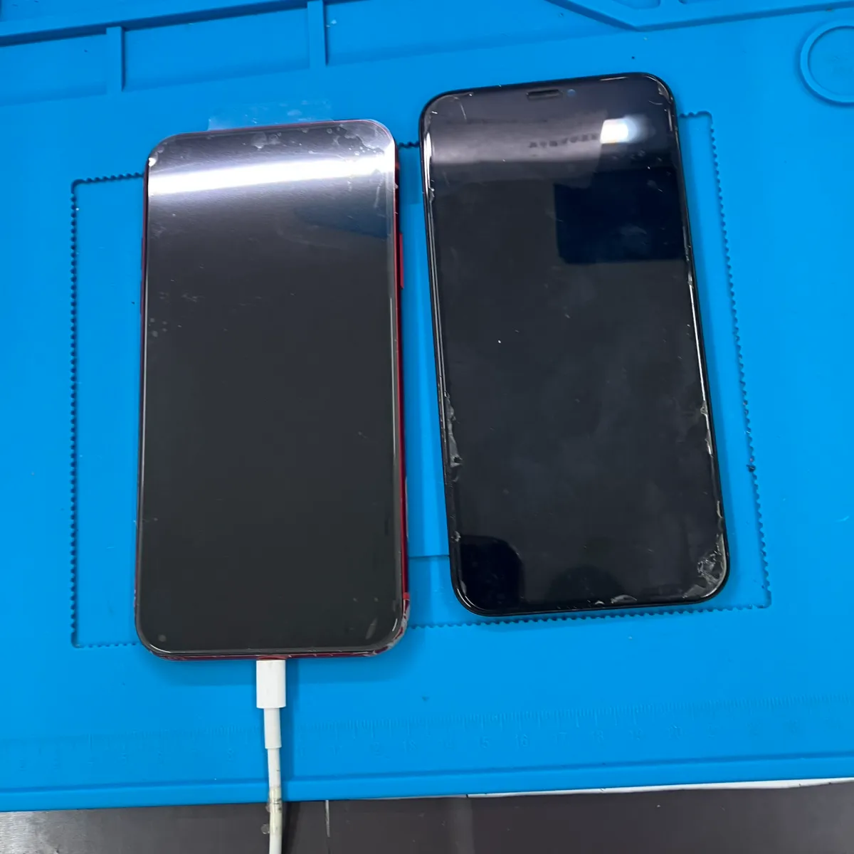 【昭島でiPhone XRの画面交換なら】画面割れ・液晶不良・タッチ不良を修理！スマートクリア昭島駅前店