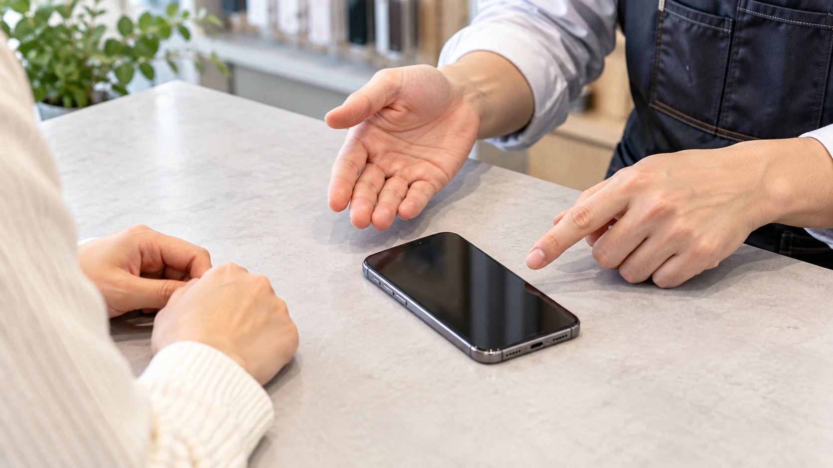 スマホ修理は相談だけでもOK？無料見積もりの流れと来店前に知っておきたいこと